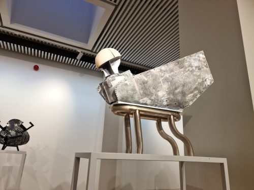 Hybrid figures I, 2025, aluminum, steel, plaster, engraving.