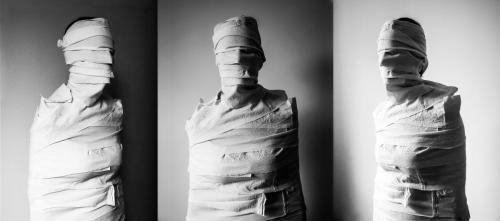 INDIVIDUALISATION, 2009, photo.