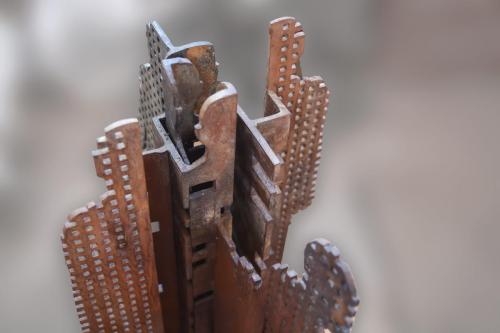 BETWEEN YESTERDAY AND TOMORROW, 2013, bronze
