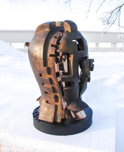 Inner and Outer Form, 2013, bronze.