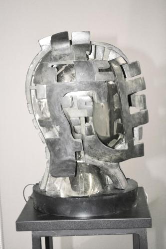 Inner and Outer Form, 2013, bronze.